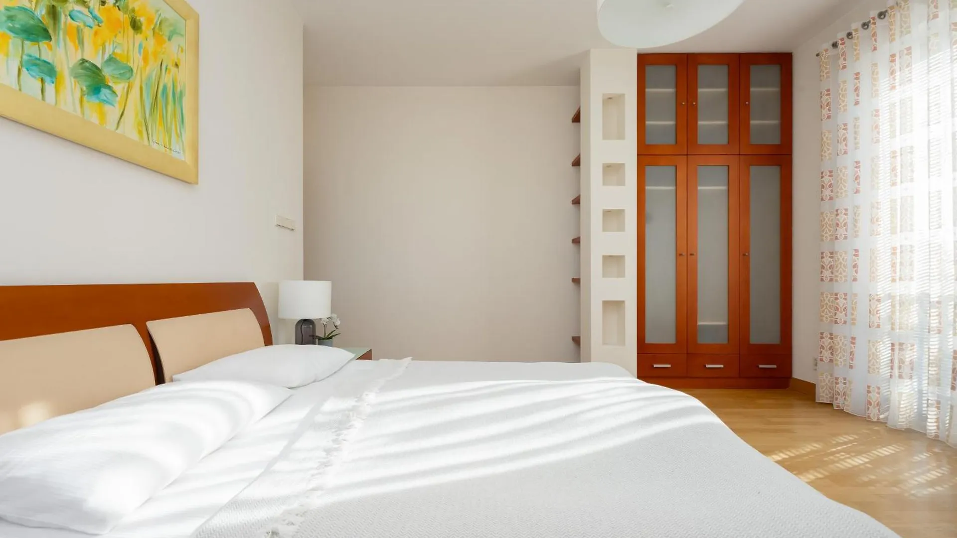 Family Apartment With Parking Mokotow Warsaw By Noclegi Renters